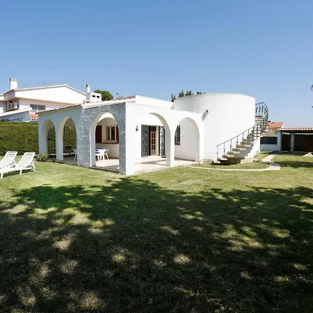 Yolemi By Interhome *